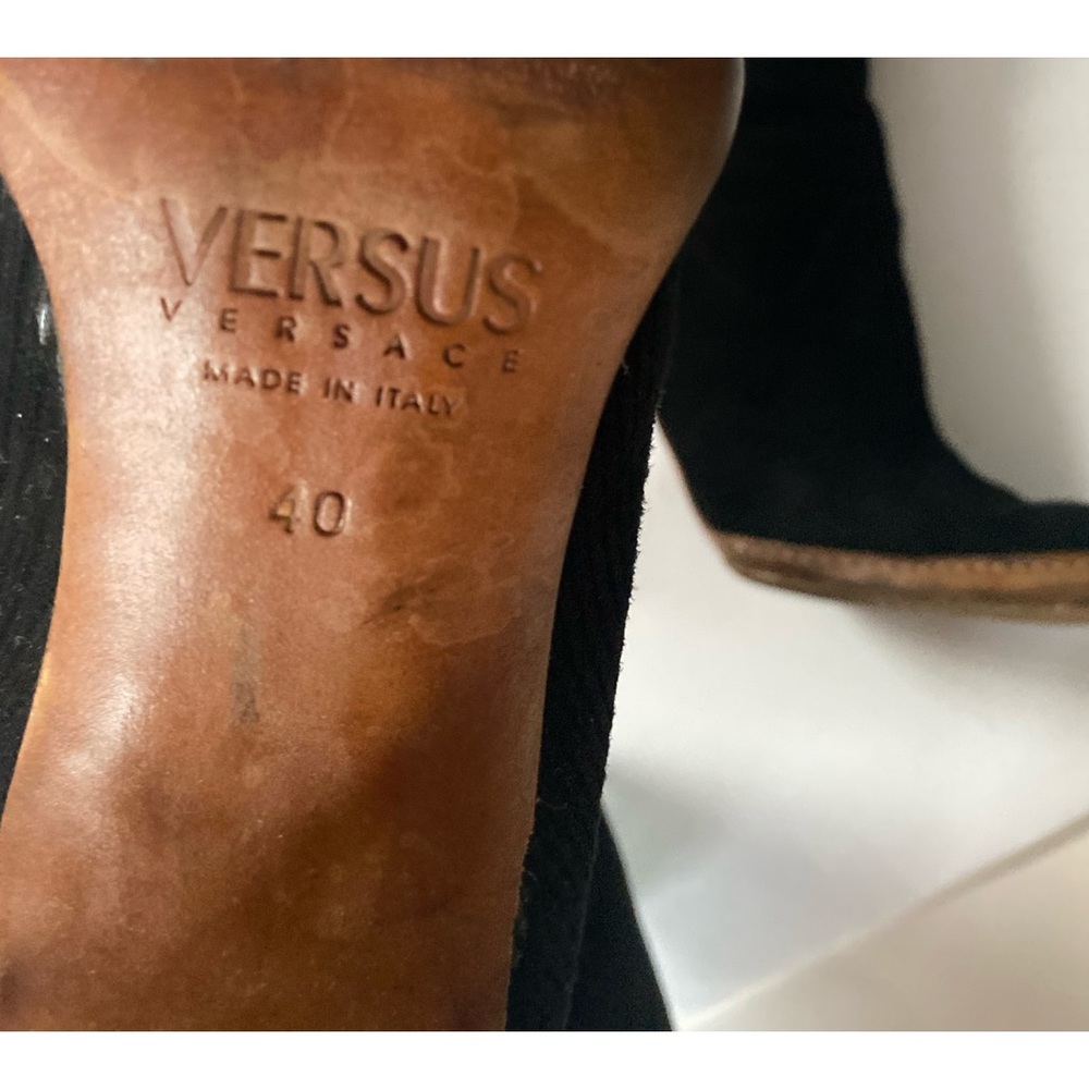 Vintage 90s Versus Versace Black Corduroy Mid-Calf Boots - Rare Archival Piece - Picture 15 of 15